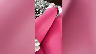 missmeforever mature confused jerks off shaggy pussy