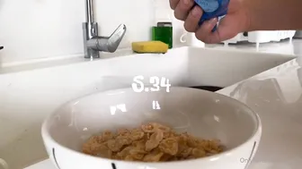 malyia slim mulatto dancing erotic dance