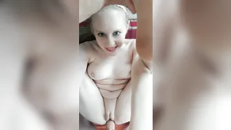 lucymuse the charming female masturbates both holes