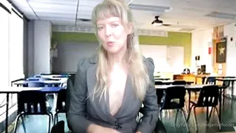 msjamiefoster exciting bitch takes off her underwear