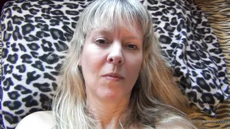 msjamiefoster in  private e agreed to take off her underwear