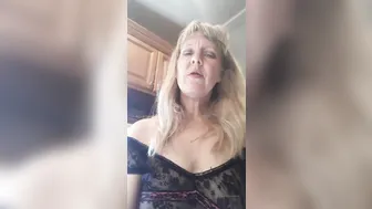 msjamiefoster hot slut jumping on sex toy