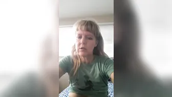 msjamiefoster Piquant woman