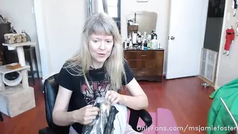 msjamiefoster babe in stockings fucks both holes