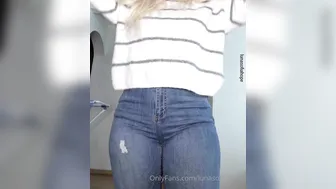 lunasofiahope obstinate mare fingers jerking her pussy