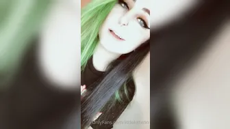 littlekittenn passionate bitches saddled the phallus