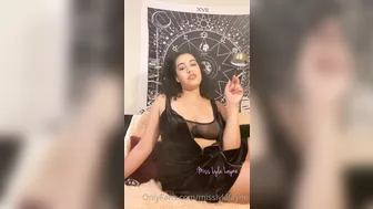 gemtheegoddess skinny girl posing nude