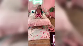 ebony mystique Beauty blonde