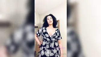 gemtheegoddess slut in stockings fucks clit