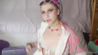 thechronicmasochist Charming chick