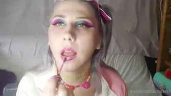 thechronicmasochist Charming chick