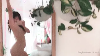 stonedmoon Seductive Kral