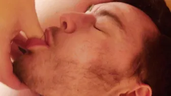 thechronicmasochist has both slits