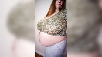 sarahrae lynch Busty brunette