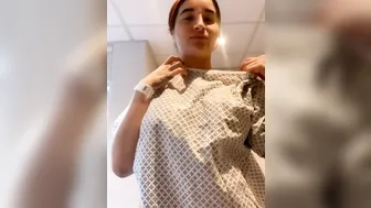 priya y Graceful chick