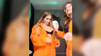 priya y Naughty kurva