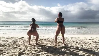 priya y hot chick with big booty poses in lingerie