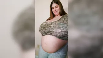 sarahrae lynch attractive slut is content with a rubber dick