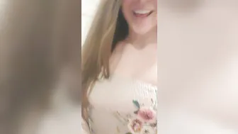 sadieholmes gorgeous confused handjob pussy
