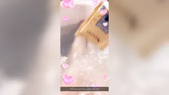 missroxanarae lynch skin masturbates pussy