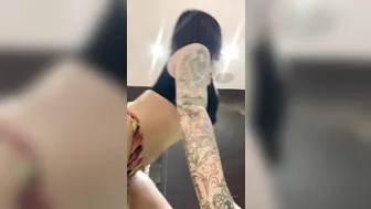 priya y cute  cam girl  pulls pussy