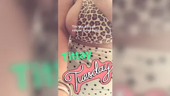 mikki951 slut in stockings fucks clit