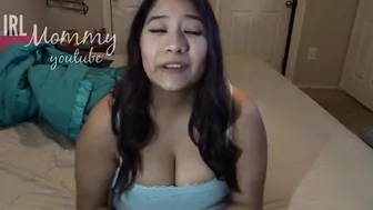 irlmommy23 gorgeous mare fucks pussy with phallus