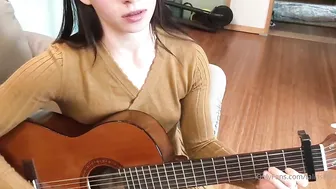 elfgirltalia busty skin fucks pussy dildo