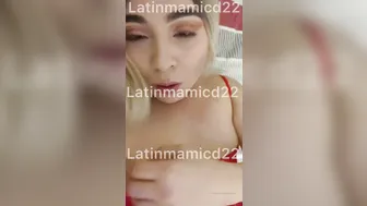 latinmamicd22 wonderful chick fingering both holes hard