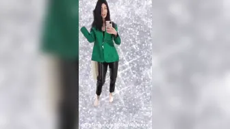 hotkinkyjoxxx lustful babe pulls on the couch