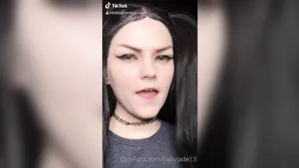 babyjade13 gorgeous chick fucks cunt with phallus