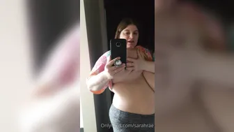 sarahrae lynch prefers bat instead dildo