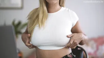 nakedbakers Vaginal handjob