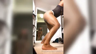 shelbylu Skinny chick