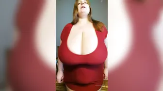 sarahrae lynch busty maiden posing in stockings