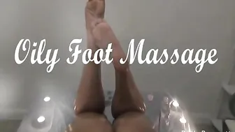 bethundressed in a new apartment shows a striptease