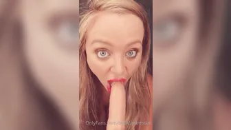 bethundressed gorgeous teen showing off natural boobs