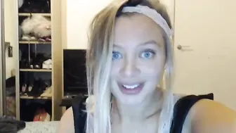 bethundressed Blonde in