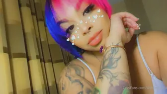 shesacenotorious charming takes off the dress