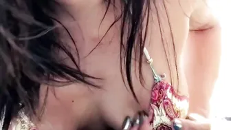 tsyasmin beauty caresses her tits and pussy