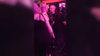 unicornprincessjayne dark haired chick masturbates with sex toy