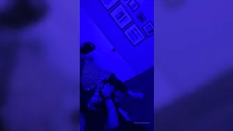 xnicoleanistonx greedily fucks herself with a toy