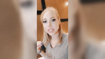 shawnalenee cute slut jumps on a dildo
