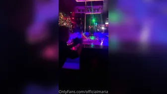 officialmariajade Busty courtesan