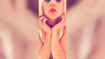 officialmariajade busty chick finished