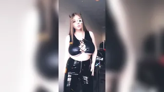 lucylaistner sexy lady caresses pussy