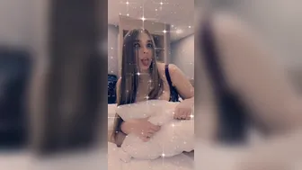 lucylaistner babe sat hard masturbating pussy
