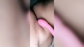 nallah spicy trash fucks herself with a dildo