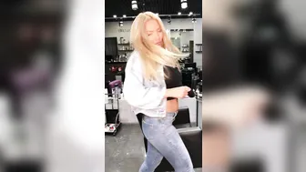 o92oo charming confused girlfriend fucks holes