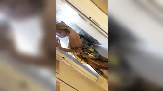 o92oo cute  cam girl  pulls pussy
